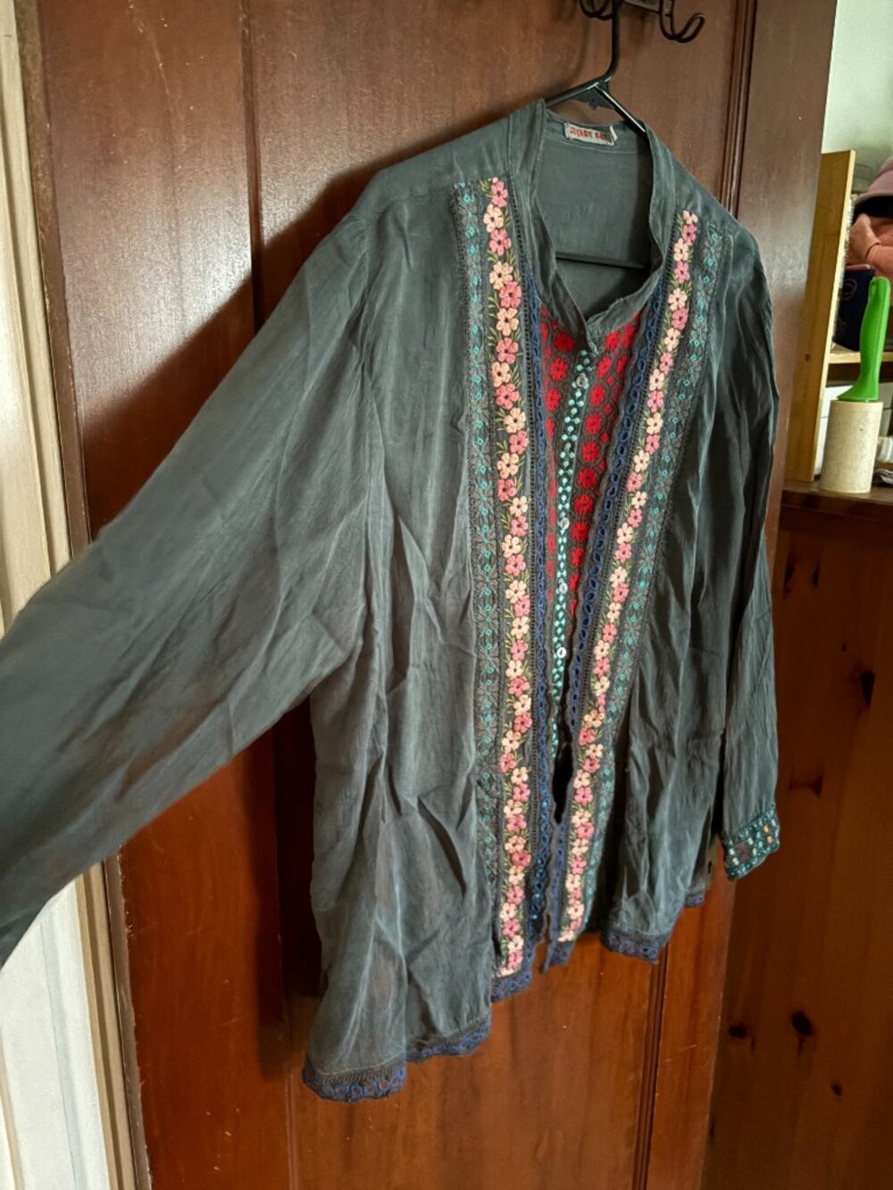 Johnny Was Bohemian Embroidered Button Up Blouse - Picture 2 of 8